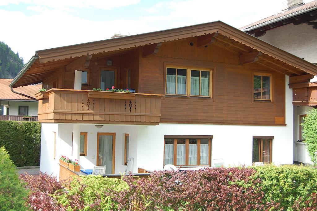 Landhaus Alpenrose Mayrhofen Eksteriør bilde